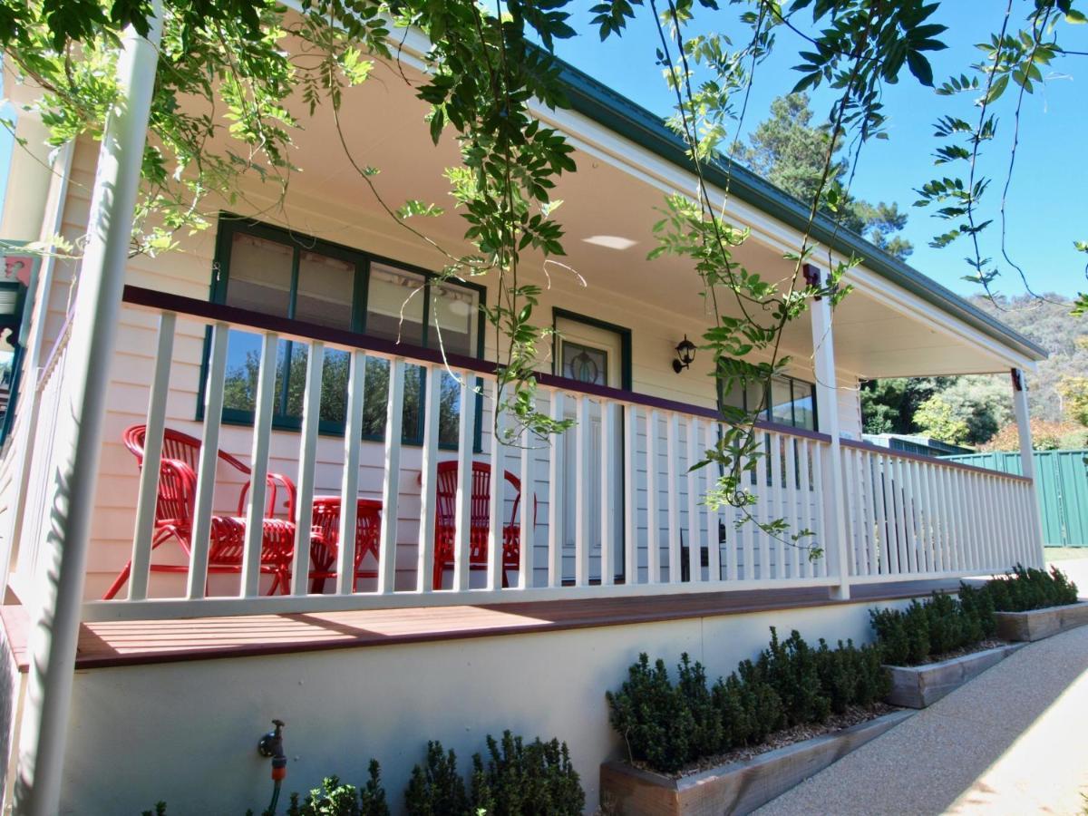 Tiffany'S Cottages Bright Luaran gambar